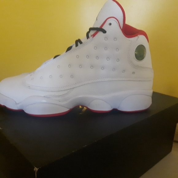 Cheating girl friends - Picture 3 of 4